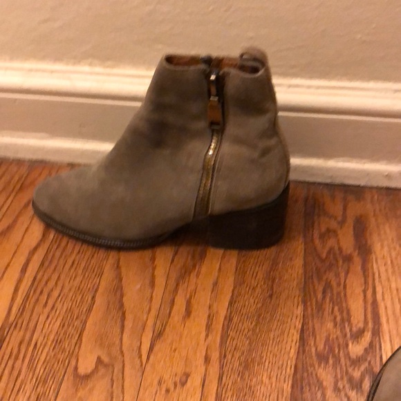 Ibiza Last boits - Picture 3 of 7